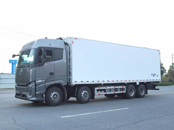 福田歐曼銀河自動擋冷藏車，福田歐曼銀河9.6米冷藏車